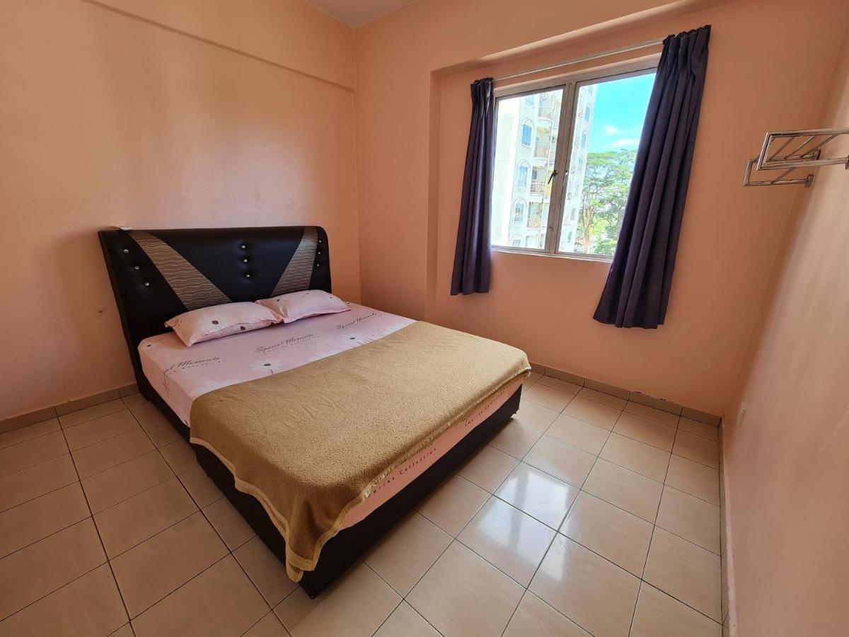 Sunshine Bay Apartemen Port Dickson